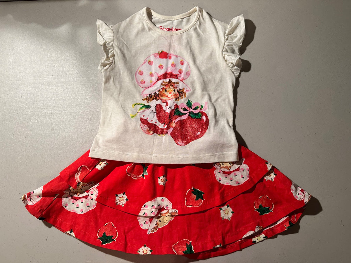 Strawberry shortcake outfit 2T, Kids 2T