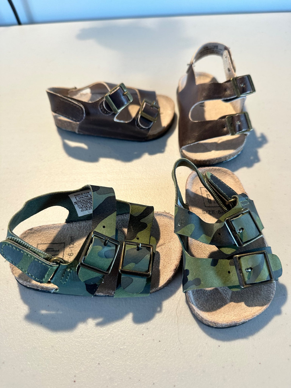 Sandals 6-12mo, Shoes 3 (Baby: 0-12 mth)