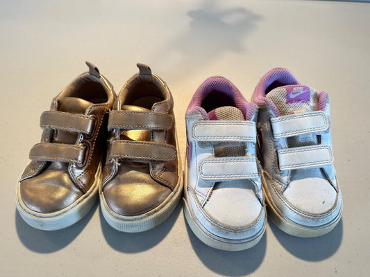 Sneaker lot size 7, Shoes 7 (Walkers:12-24 mth)