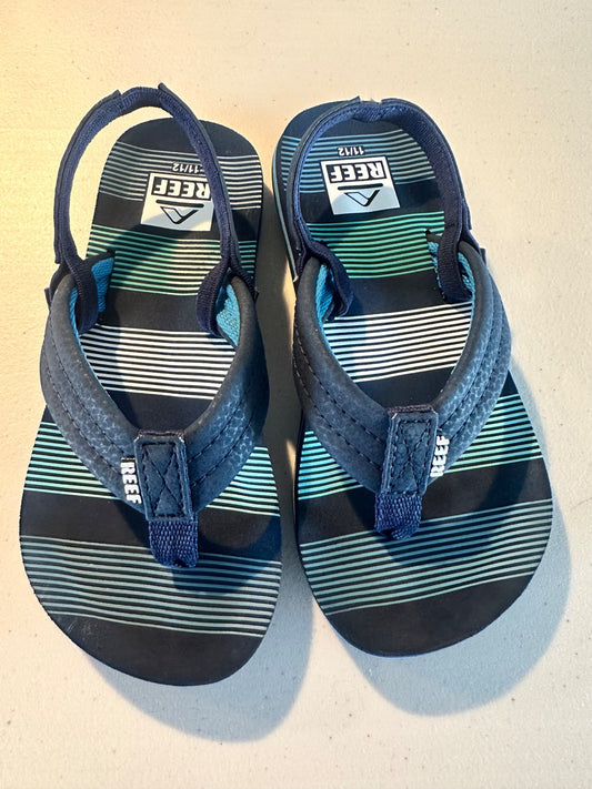 Reef flip flops size 11-12, Shoes 11 (Toddler:2-4yr)