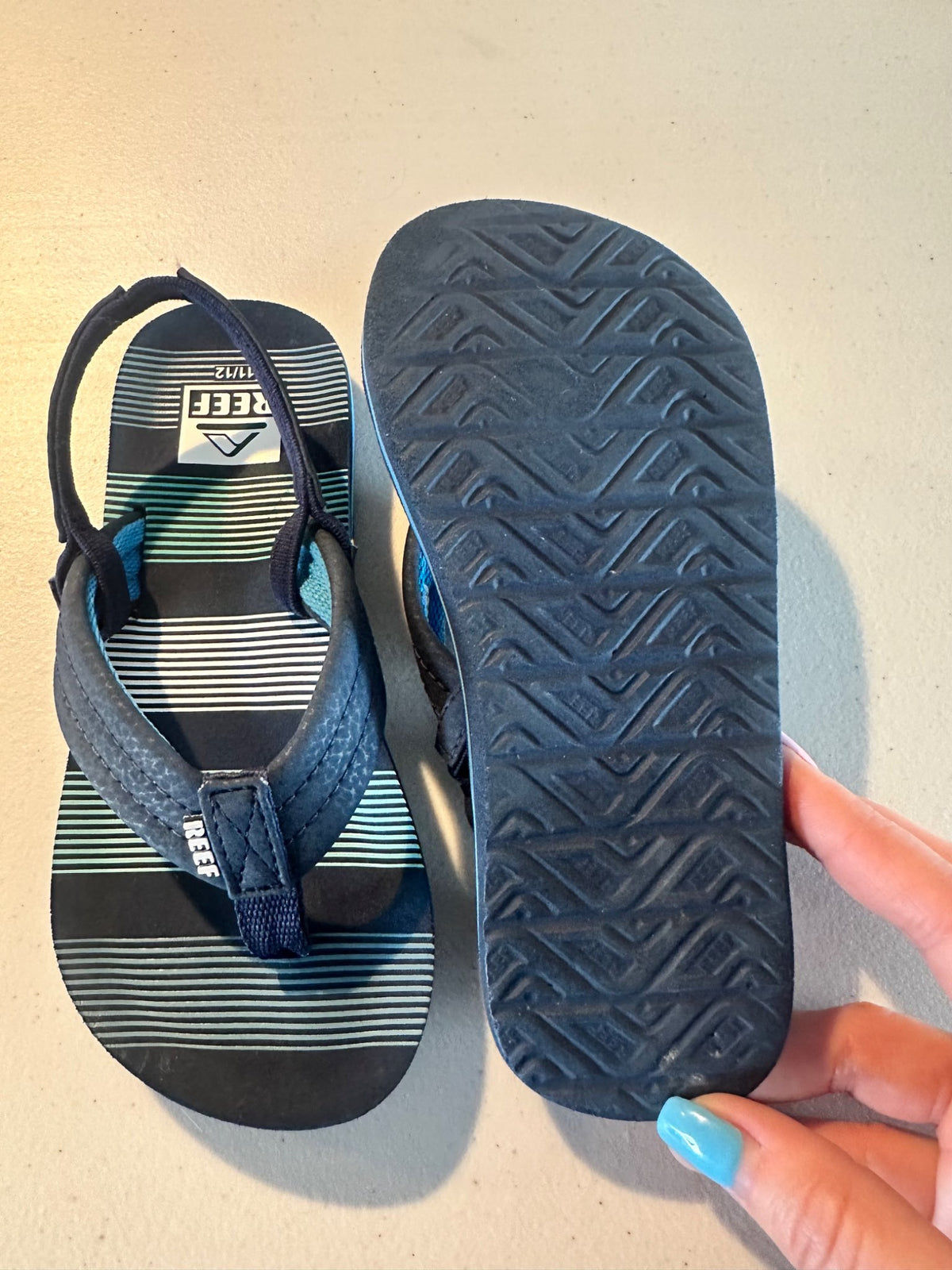 Reef flip flops size 11-12, Shoes 11 (Toddler:2-4yr)