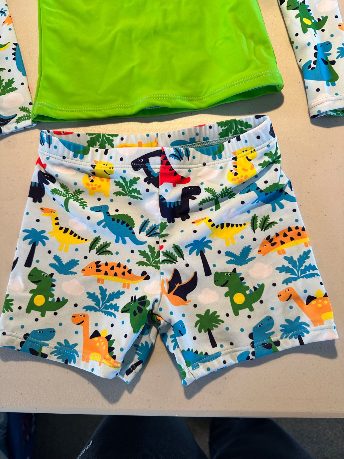 Swim suit 2-3yrs, Kids 2T