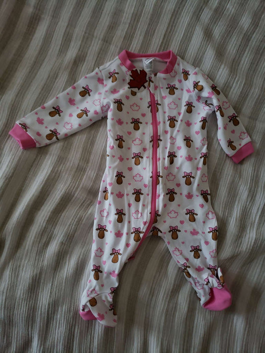 NWT Canadian Moose Sleeper, Kids 3 Month (0-3M)