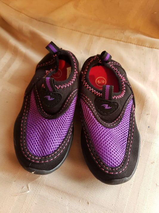 Athletic Works Toddlers' Water Shoes - 5/6, Shoes 5.5 (Walkers:12-24 mth)