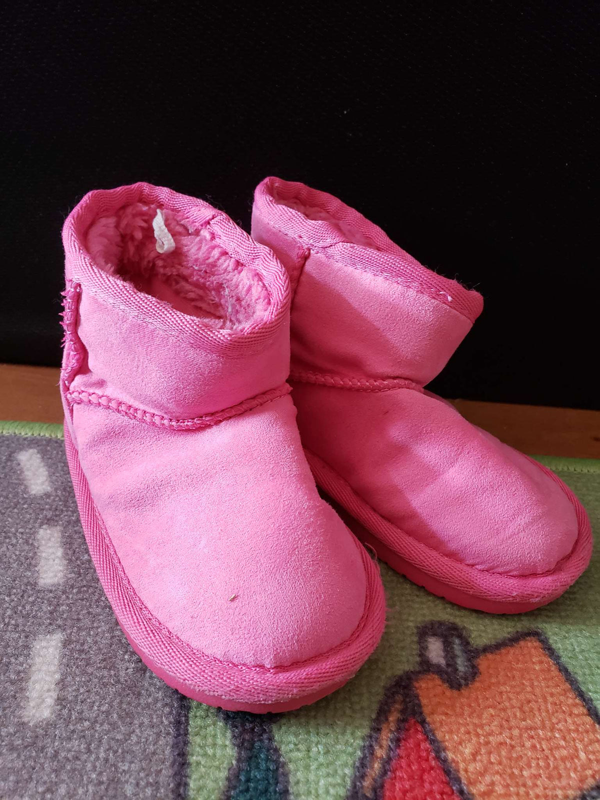 Pink booties 7T, Shoes 7 (Walkers:12-24 mth)
