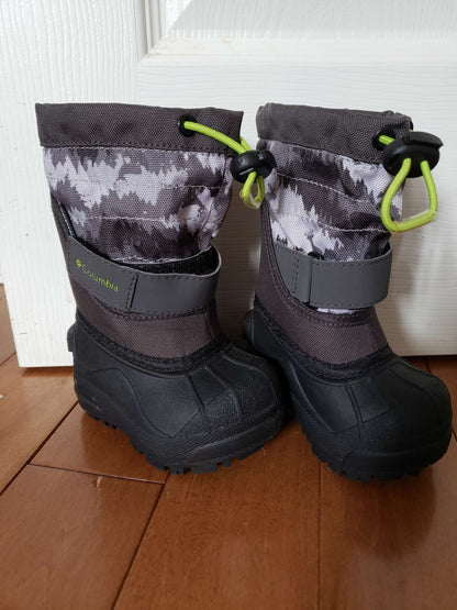 4T Columbia Boots NWOT, Shoes 4 (Baby: 0-12 mth)