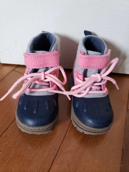 4T Carter's Boots, Shoes 4 (Baby: 0-12 mth)