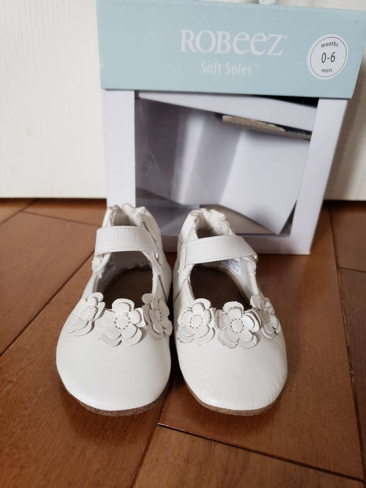 0-6m Robeez "Brianna" soft soles, Shoes 3 (Baby: 0-12 mth)