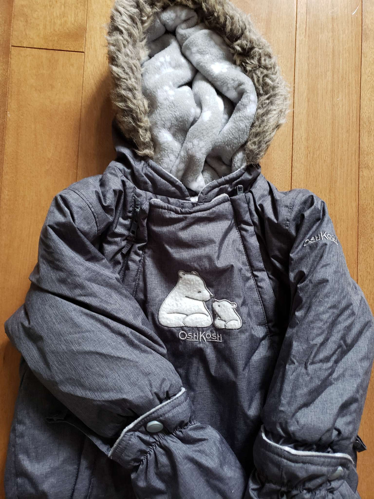 OshKosh fleece snow suit toddler, Kids 18 Month (12-18M)