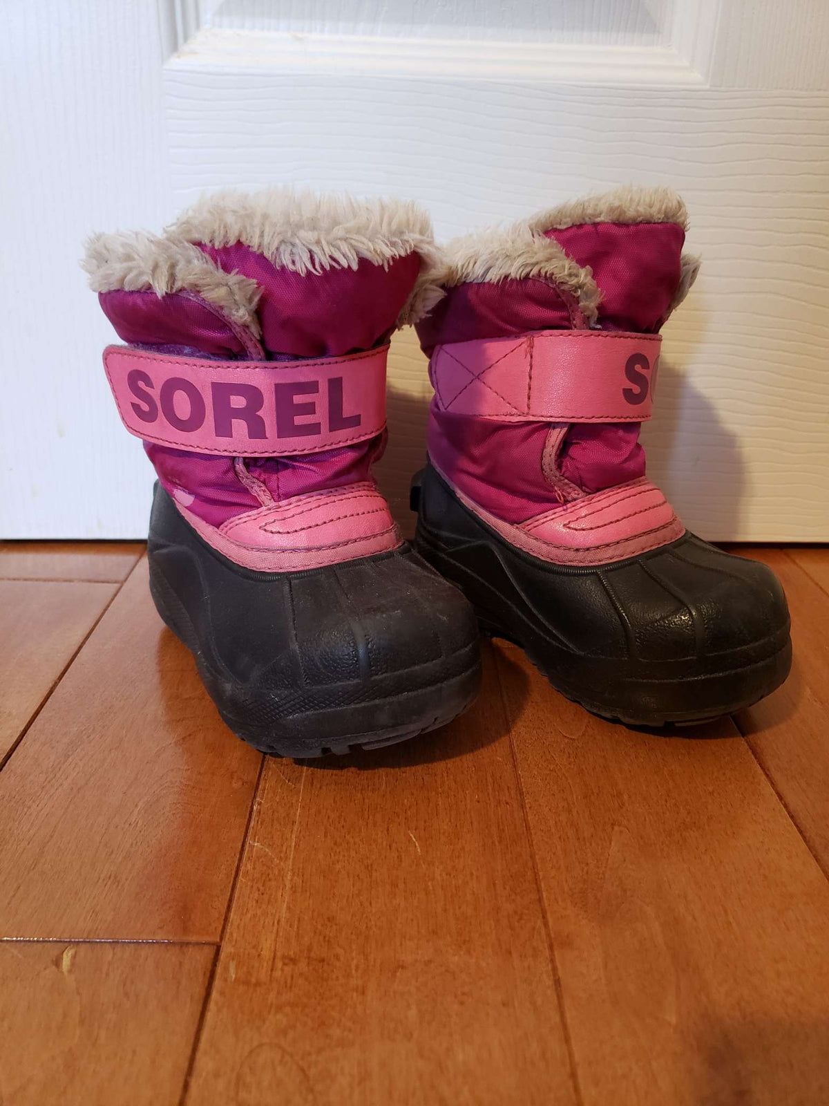 7T Sorel winter boots pink, Shoes 7 (Walkers:12-24 mth)