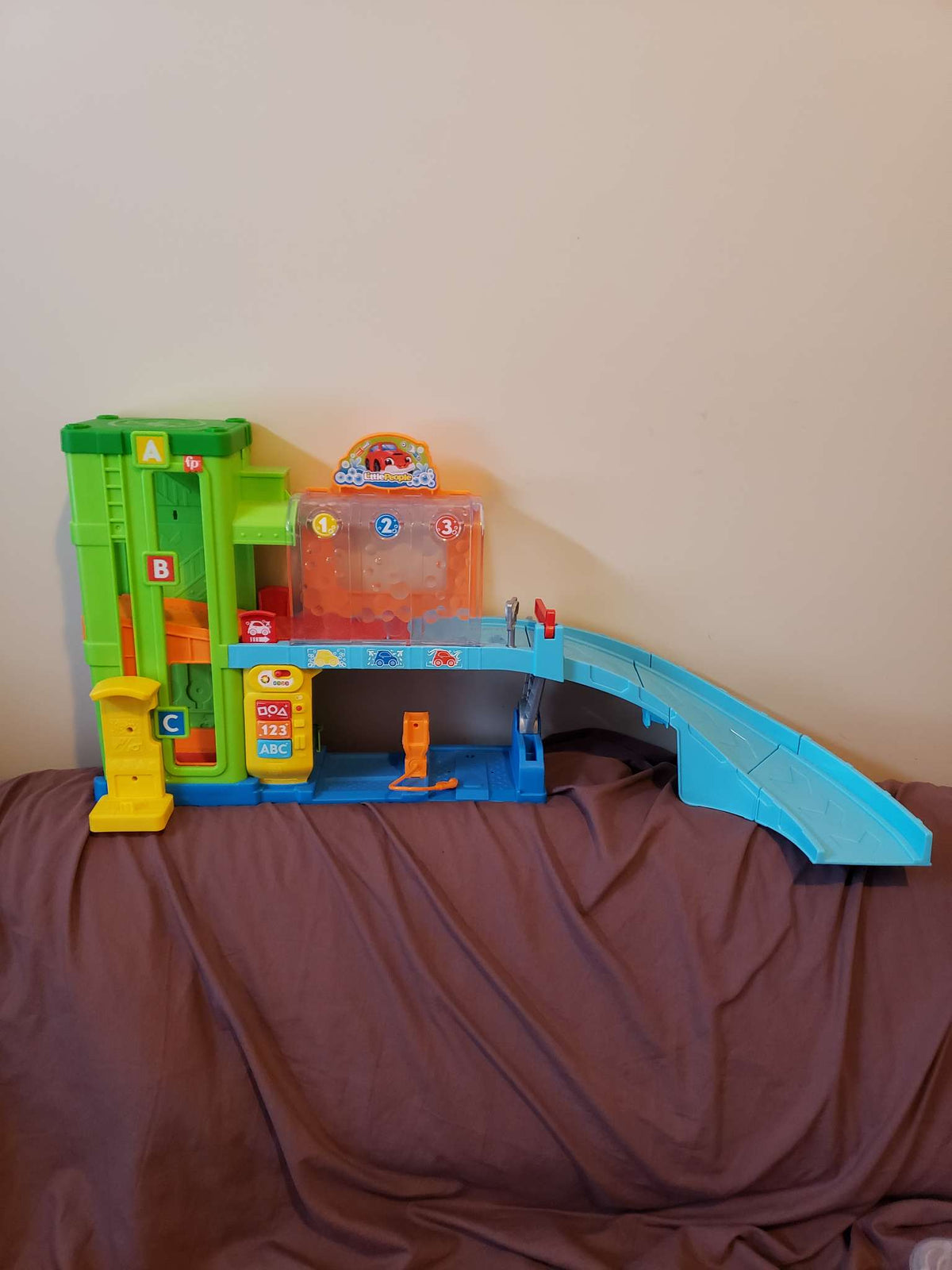 Fisher Price Little People Car Wash