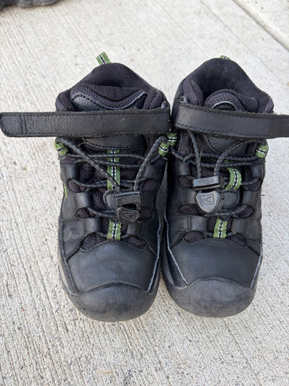 Keen hiking boots, Shoes 10 (Toddler:2-4yr)