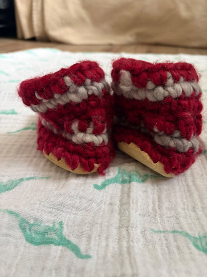 Padraig knit booties - brand new - 12-18m