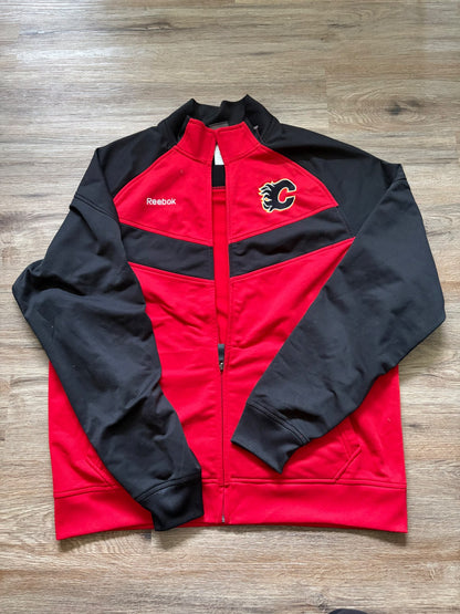 Calgary Flames zip up sweater, Kids 16
