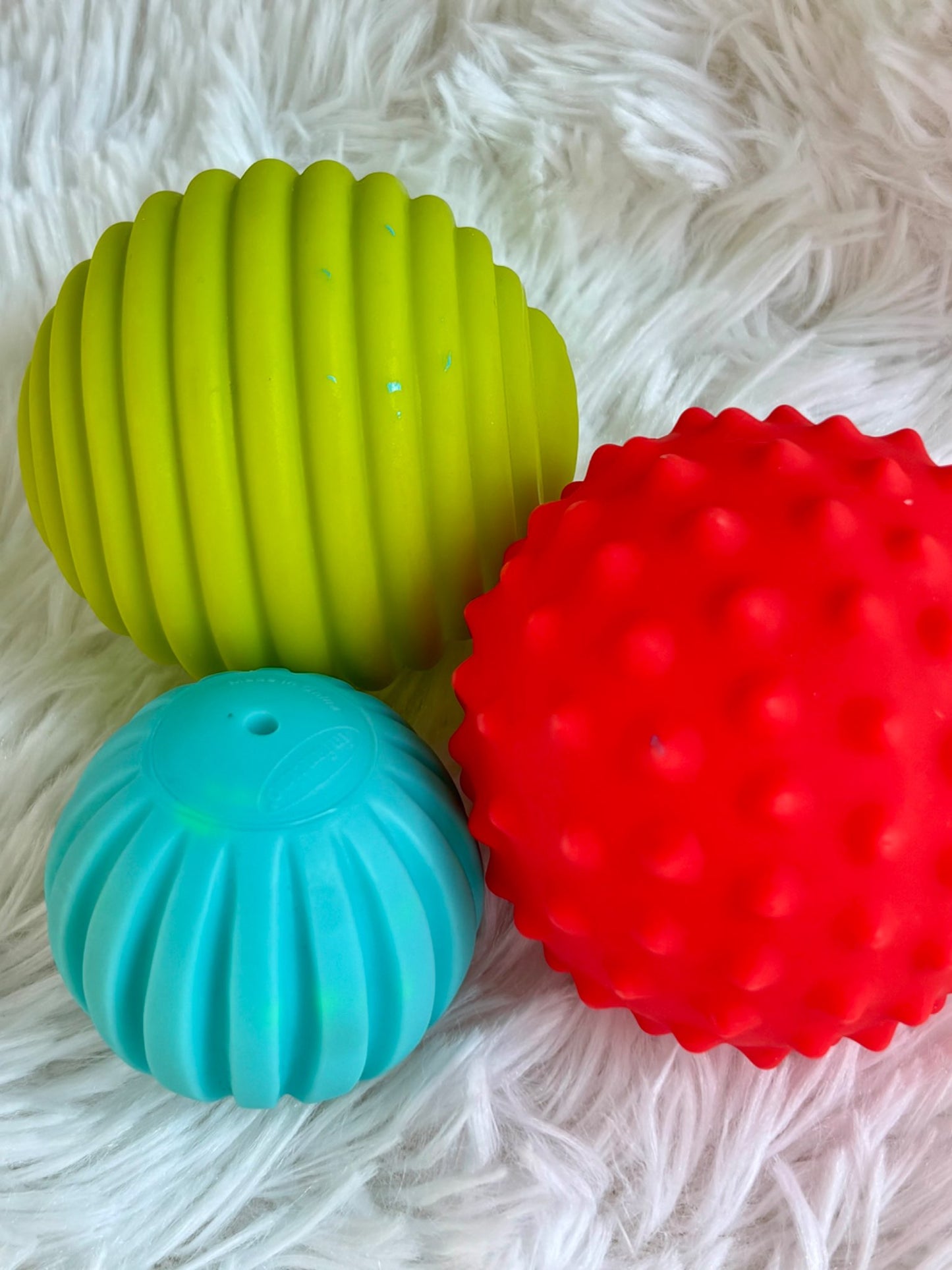 6 pc textured multi-sensory ball set