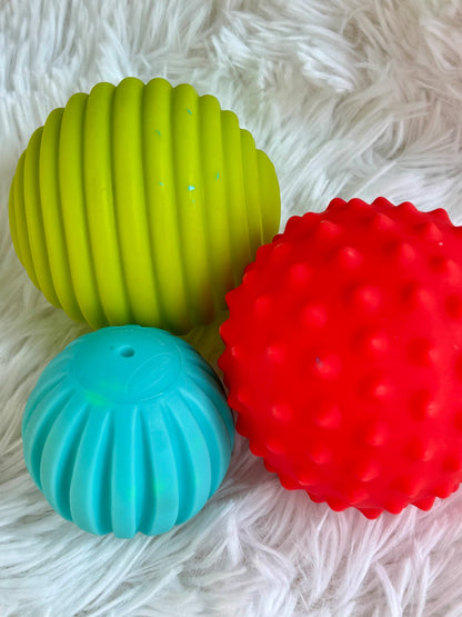6 pc textured multi-sensory ball set