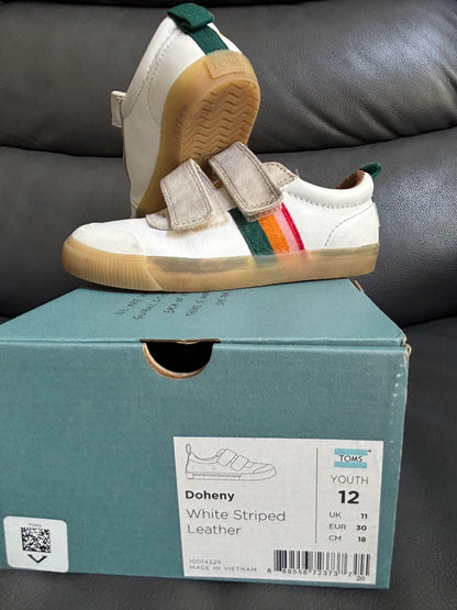 Size Y12 leather Velcro TOM’s , Shoes 11.5 (Toddler:2-4yr)