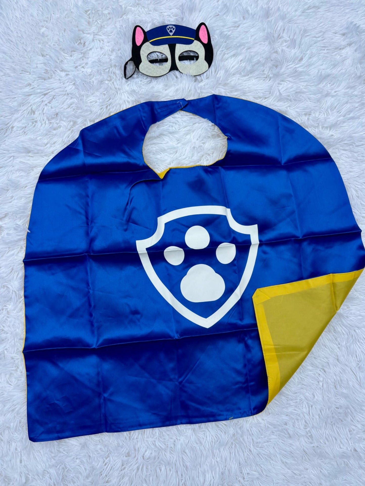 Set of 7 PAW PATROL dress-up capes with masks- fits approx age 3-8, Kids 4/4T