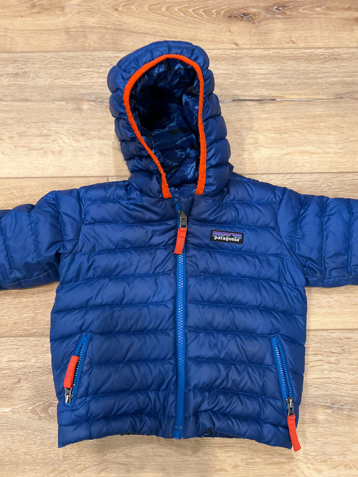 Patagonia reversible down jacket 12M , Kids 12 Month (9-12M)