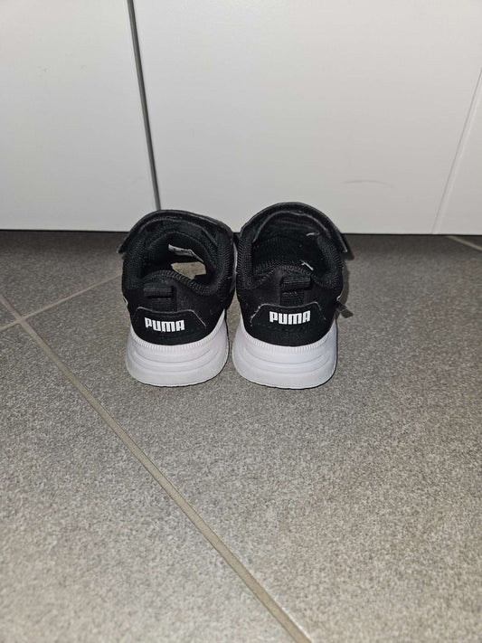 Puma Runners - Size 5T Unisex, Shoes 5 (Walkers:12-24 mth)