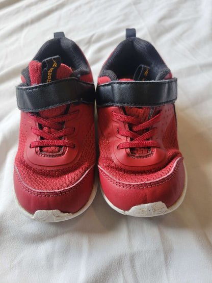 Red Rebook Sneaker Shoes - Size 8