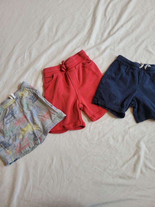 3 Pairs of Shorts - Gap 3T (Gray Transportation, Red and Navy Blue), Kids 3T