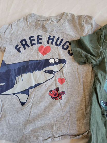 3 Short Sleeve Tshirts - Red Dino, Crocodile Pirate and Free Hugs - EUC , Kids 3T