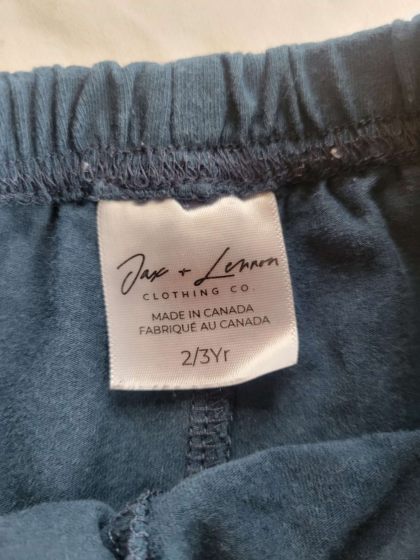 Jax Lennon -blue shorts - Size 2/3  (Small Shop), Kids 3T