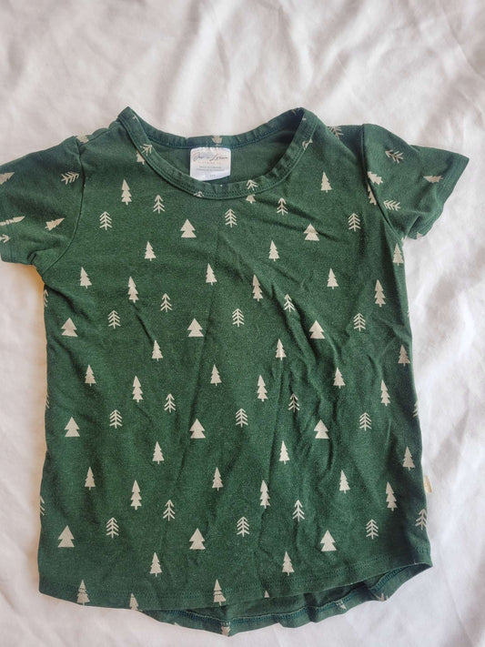 Jax Lennon - Christmas Tree tshirt -  2/3 Size - Excellent Used Condition, Kids 2T