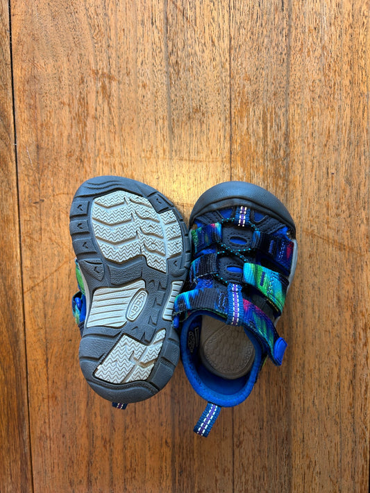 Keen sandals, size 5, Shoes 5 (Walkers:12-24 mth)