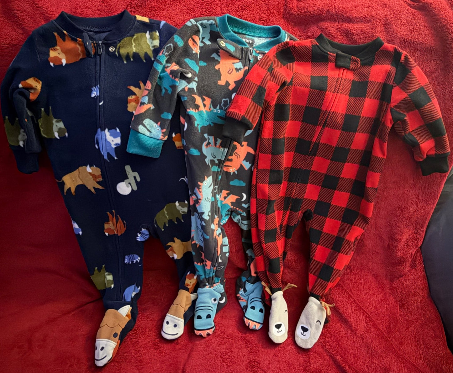 3pc Carters 6m fleece sleeper bundle , Kids 6 Month (3-6M)