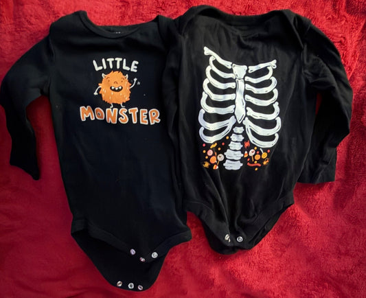 2pc Halloween Long Sleeve Onesie Bundle 9m, Kids 9 Month (6-9M)