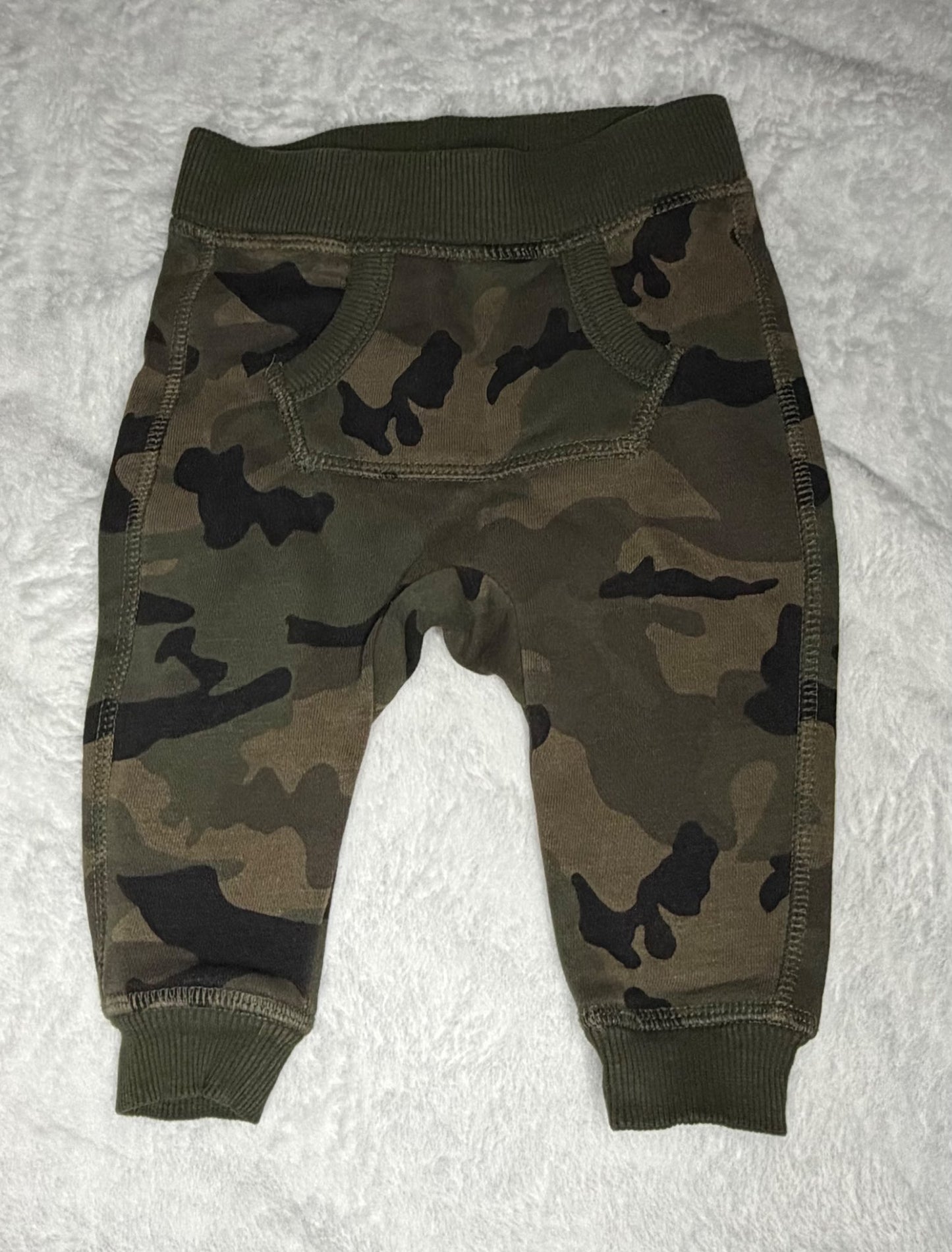 Mommy’s Little Dare Devil 2pc Outfit  3-6m, Kids 6 Month (3-6M)