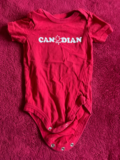 Red and White Onesie Bundle 3pcs 6-9m, Kids 9 Month (6-9M)
