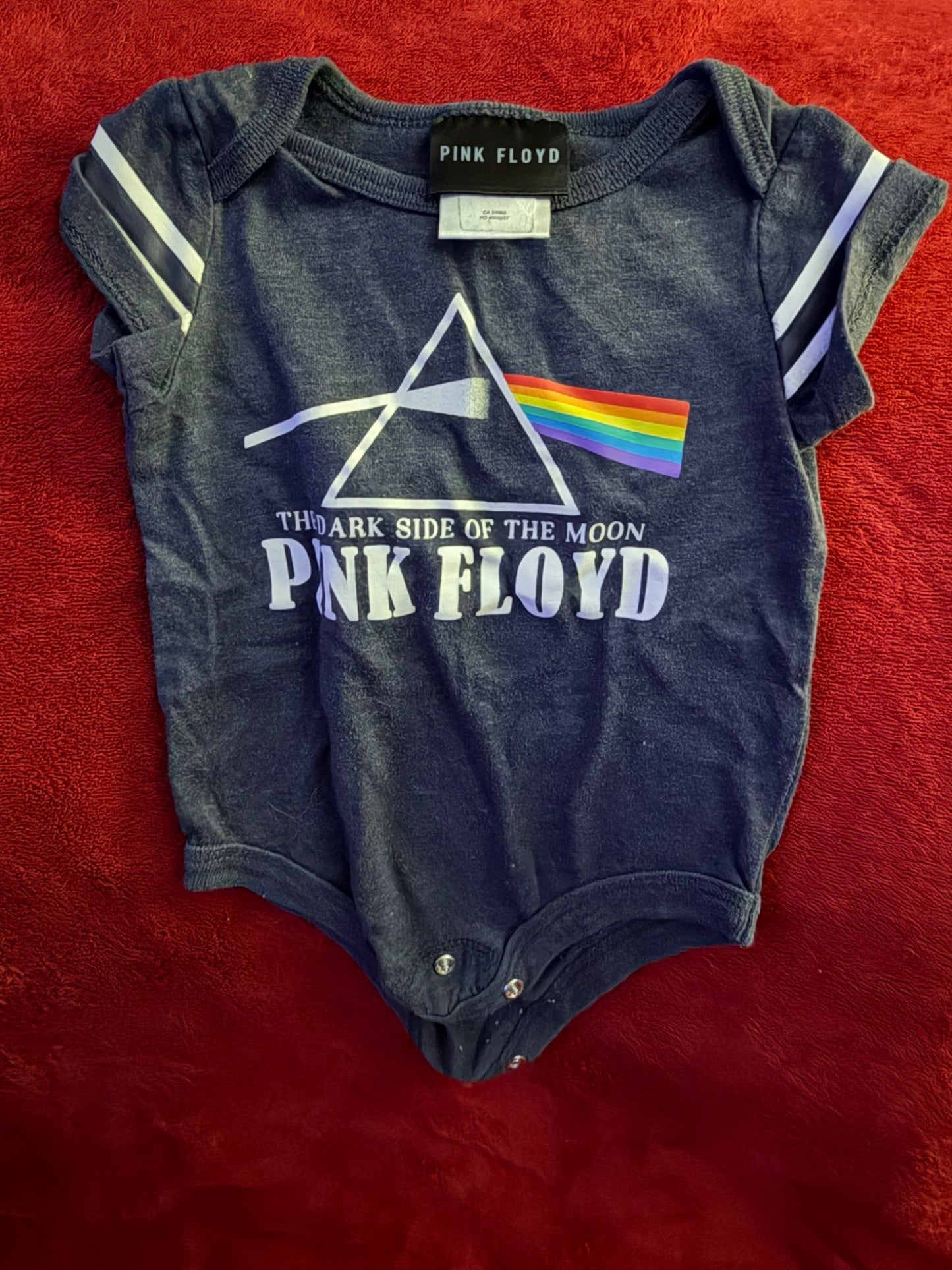 3pc Bundle of “Branded” Onesies 6m, Kids 6 Month (3-6M)