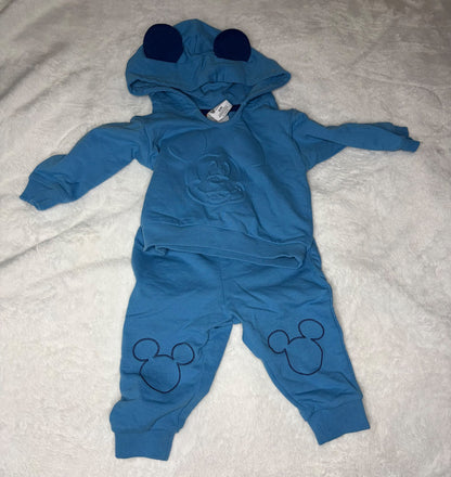 Mickey “embossed” 2pc set 6m , Kids 6 Month (3-6M)