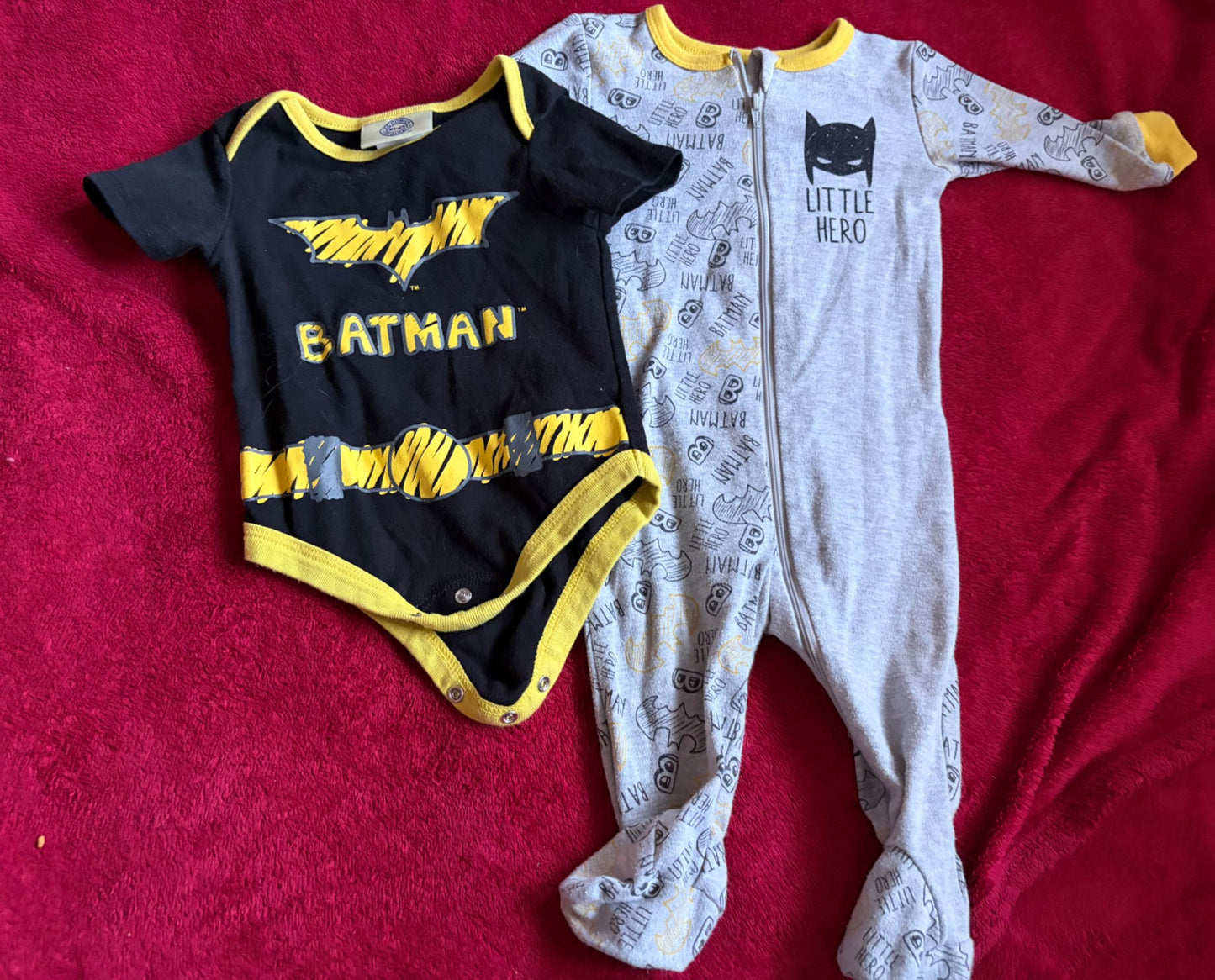 2pc DC Comics Batman 6-12m Bundle - Onesie & Sleeper, Kids 9 Month (6-9M)