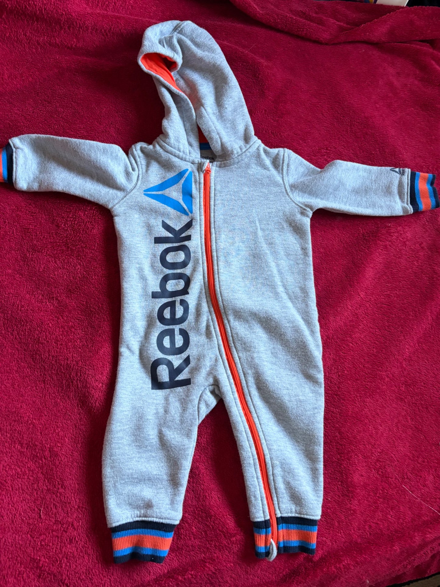 Reebok 9m Romper Sweats, Kids 9 Month (6-9M)