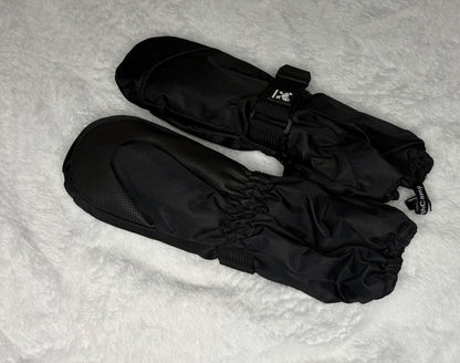 Black Small Waterproof Gloves with Stay On Strap (3-5Y)