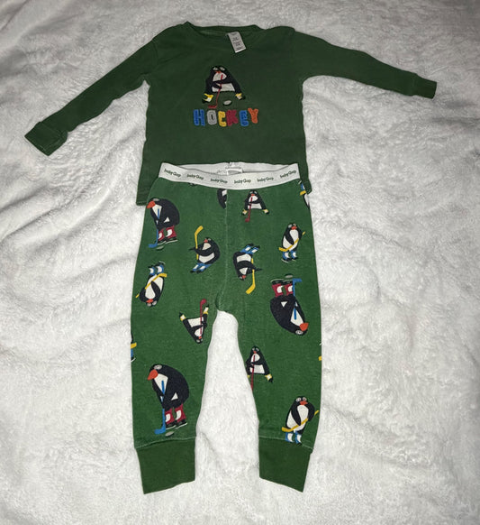 2pc Baby gap Penguin Pajamas Set 6-12m, Kids 12 Month (9-12M)
