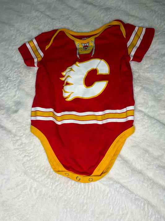 Calgary Flames 24m Onesie, Kids 24 Month (18-24M)