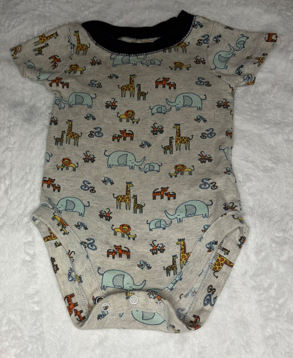 4 pc Jungle Onesie Bundle 9m, Kids 9 Month (6-9M)