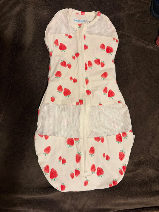 Happiest Baby M Sleep Sack with Strawberries , 6-12 Months (Medium)