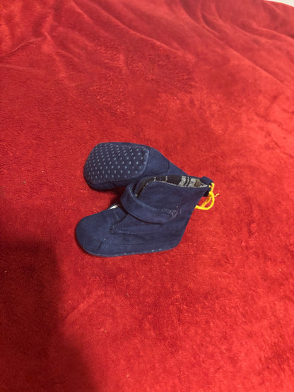 Size 3 Soft Solt Boots , Shoes 3 (Baby: 0-12 mth)