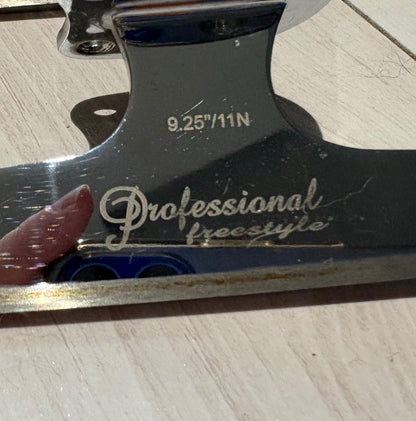 Professional figure skate blades 9.25 inches