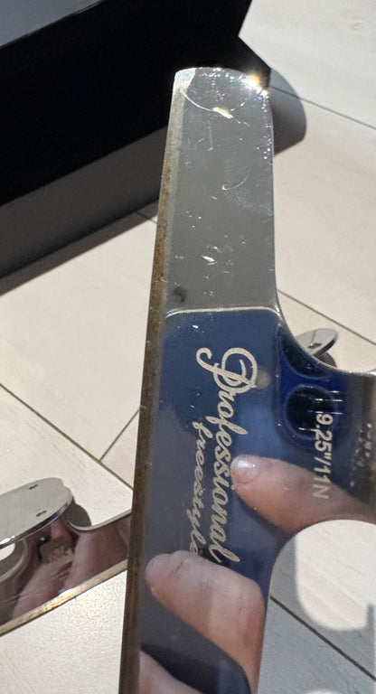 Professional figure skate blades 9.25 inches