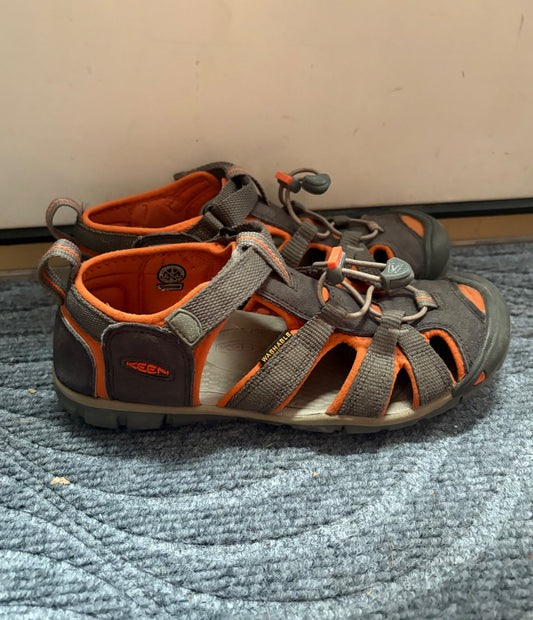 Keen sandals, size 3, Shoes 3 (Kids:4-8yr)