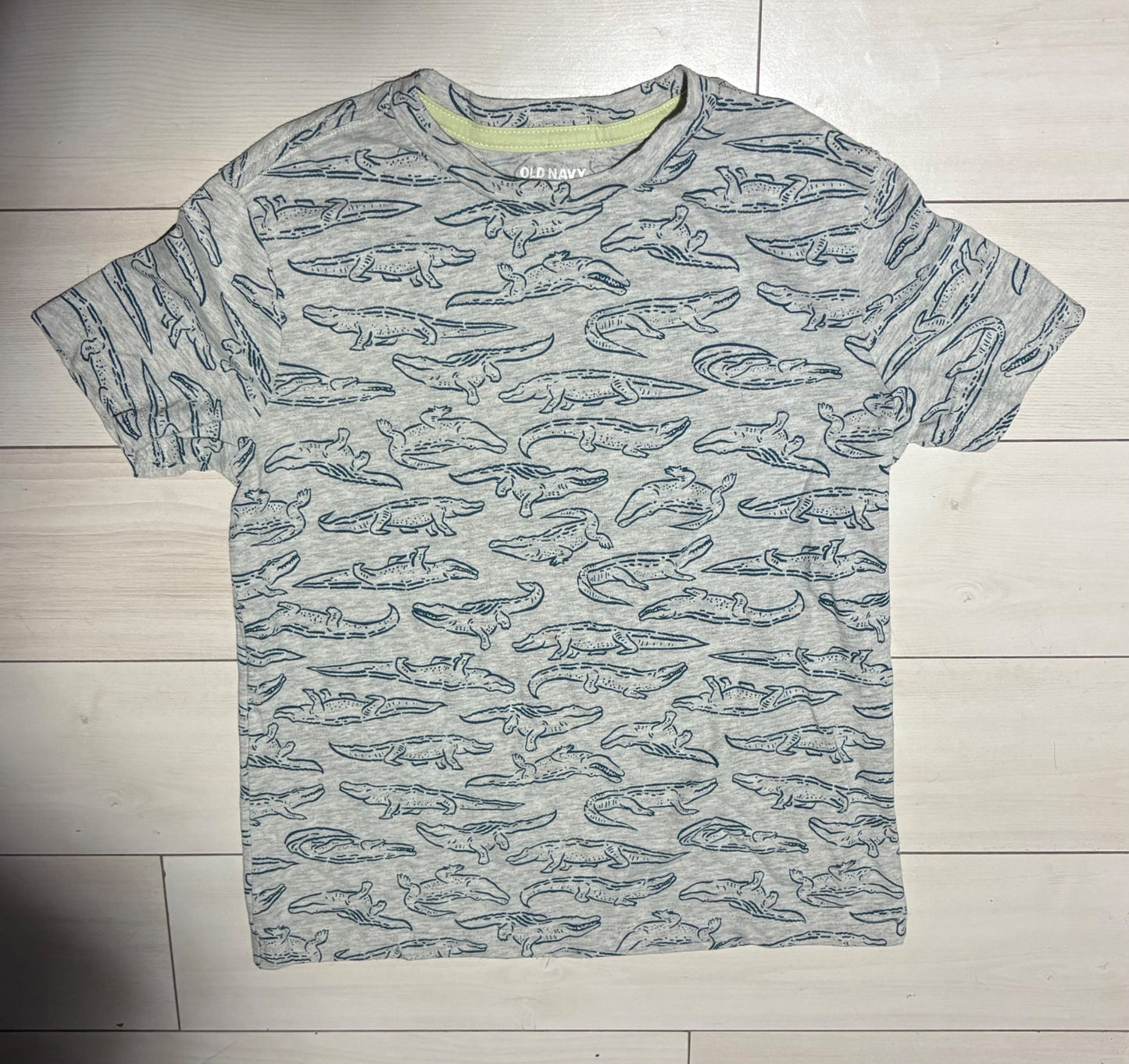 Alligator t-shirt