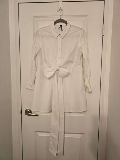 Seraphine white belted maternity shirt size US 8, Maternity M (8-10)