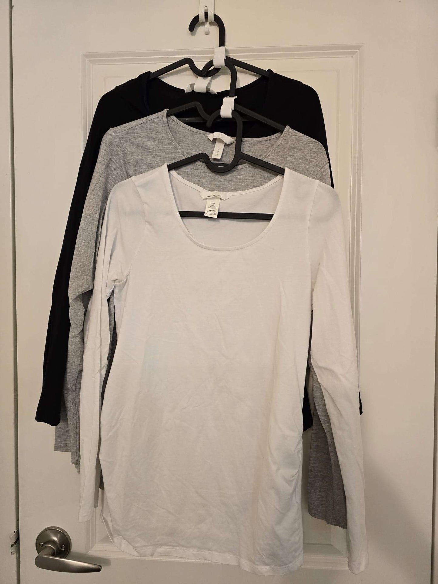 H&M 3-pack maternity long sleeve shirts Size S, Maternity S (4-6)